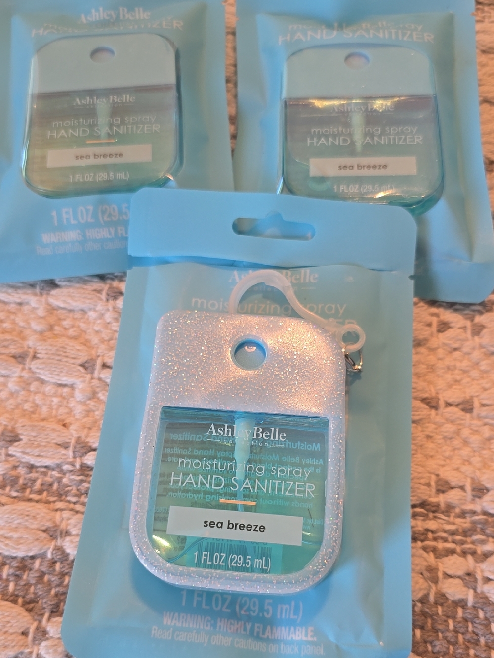 Sea Breeze Moisturizing Spray Hand Sanitizer - Sparkle Holder, Blue